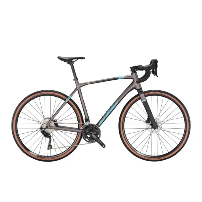 Grauer Gravel-Bike mit breiten Reifen, Shimano-Komponenten und Scheibenbremsen vor weißem Hintergrund